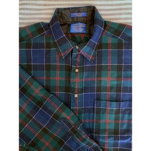 LIKE NEW Men’s Pendleton Tartan Plaid Shirt - Large